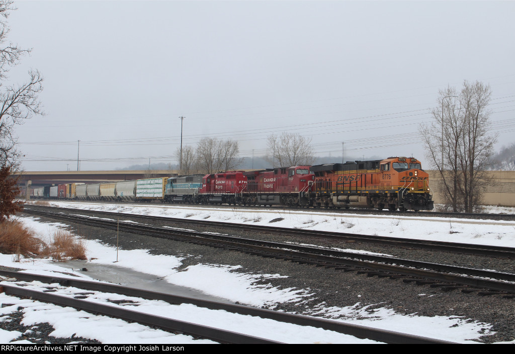 BNSF 6776 East 